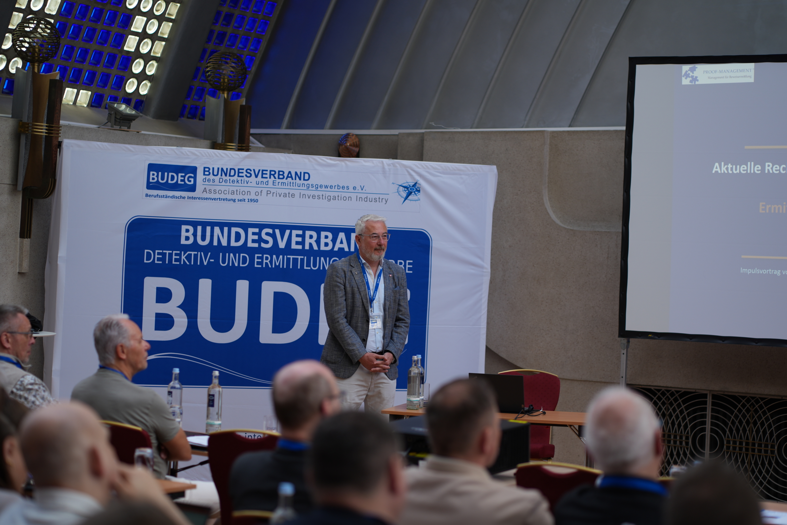 Präsident Engin Akbag